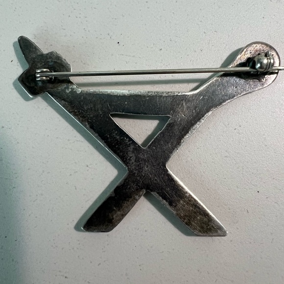 Early Navajo Running Horse Brooch - Picture 3 of 3